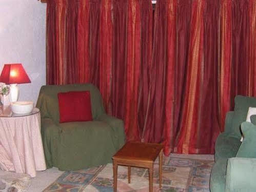 Bank Cottage B&B Newport  Ngoại thất bức ảnh