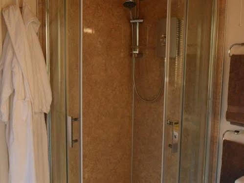 Bank Cottage B&B Newport  Ngoại thất bức ảnh